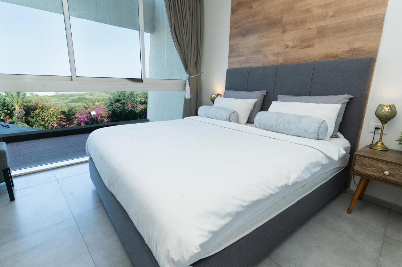 Neot Golf, Ziv'S Place 凯撒利亚 外观 照片