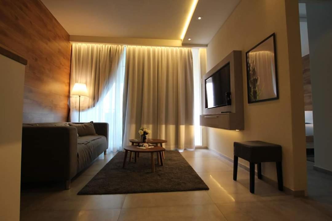 Neot Golf, Ziv'S Place 凯撒利亚 外观 照片