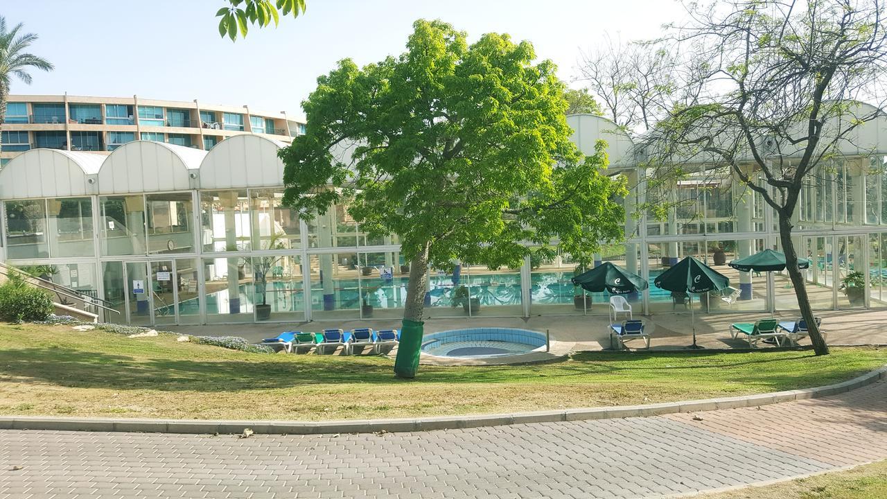 Neot Golf, Ziv'S Place 凯撒利亚 外观 照片